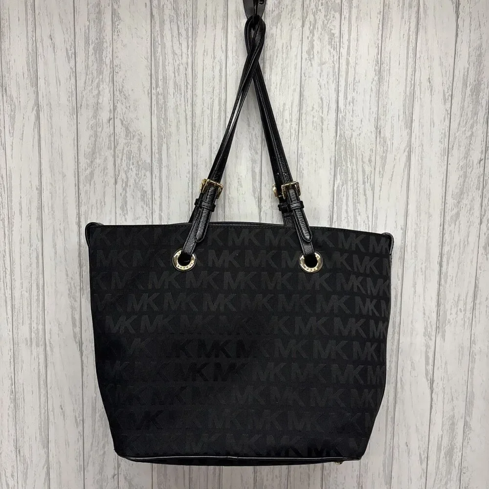 Michael Kors Black Signature Tote Bag EUC